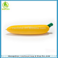 Pluma de bola de forma linda banana de plástico para la promoción